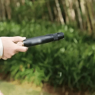 Heavy-duty brass spray nozzle with powerful water pressure spray